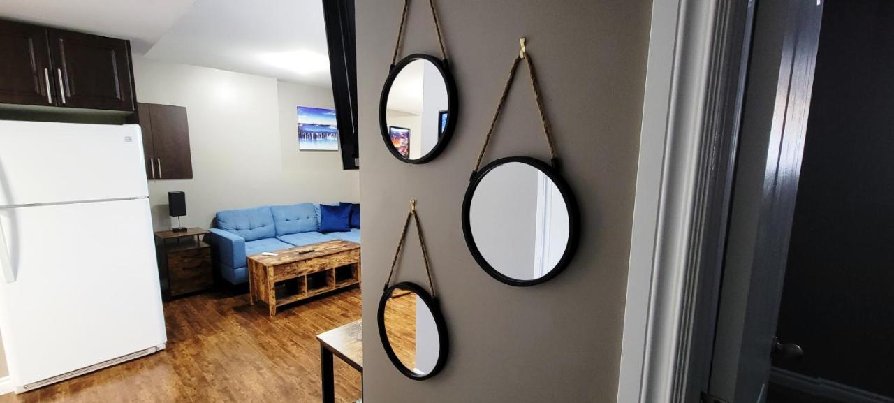 Blue Wave 2 Bedroom Suite Saskatoon Bagian luar foto